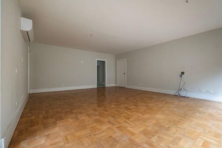 Sala de apartamento à venda com 3 quartos, 160m² em Jardins, São Paulo