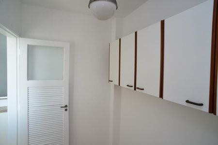 Apartamento à venda com 70m², 1 quarto e 1 vagaQuarto de Serviço