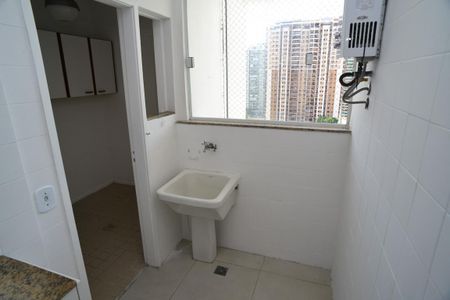 Apartamento à venda com 70m², 1 quarto e 1 vagaÁrea de Serviço