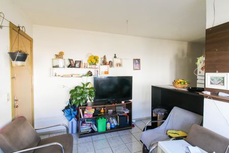 Sala de apartamento à venda com 2 quartos, 39m² em Guajuviras, Canoas