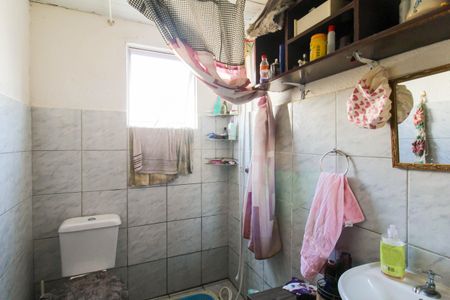 Banheiro de apartamento à venda com 2 quartos, 39m² em Guajuviras, Canoas