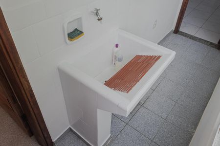 Apartamento à venda com 65m², 2 quartos e 1 vagaÁrea de Serviço