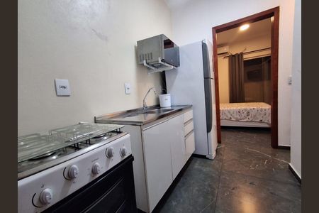 Cozinha de casa para alugar com 1 quarto, 25m² em São João do Rio Vermelho, Florianópolis