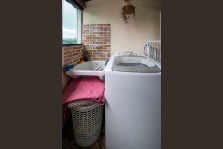 Apartamento à venda com 102m², 2 quartos e 1 vagaÁrea de Serviço