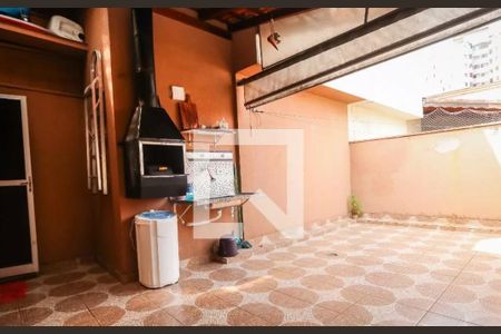 Apartamento à venda com 102m², 2 quartos e 1 vagaChurrasqueira