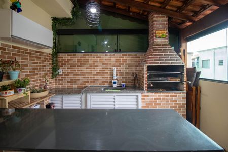 Apartamento à venda com 102m², 2 quartos e 1 vagaChurrasqueira