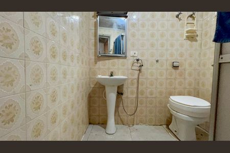 Banheiro de apartamento à venda com 1 quarto, 43m² em Sumarezinho, São Paulo