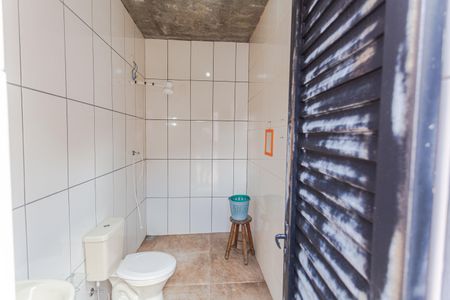 Casa à venda com 360m², 4 quartos e 3 vagasBanheiro Social no Quintal