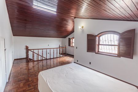 Casa à venda com 360m², 4 quartos e 3 vagasQuarto 4