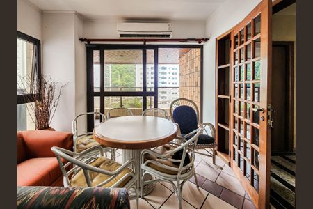 Apartamento para alugar com 81m², 4 quartos e 2 vagas Apartamento para alugar com 81m², 4 quartos e 2 vagasSala