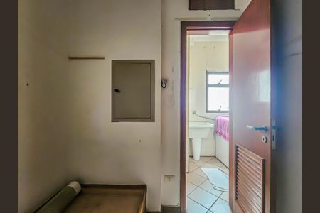 Apartamento para alugar com 81m², 4 quartos e 2 vagas Apartamento para alugar com 81m², 4 quartos e 2 vagasQuarto 3