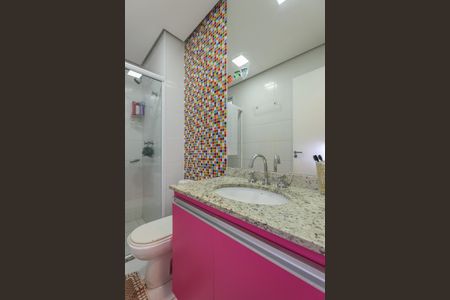 Apartamento à venda com 150m², 3 quartos e 2 vagas Apartamento à venda com 150m², 3 quartos e 2 vagasBanheiro da Suíte 2