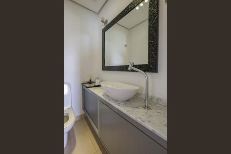 Apartamento à venda com 150m², 3 quartos e 2 vagas Apartamento à venda com 150m², 3 quartos e 2 vagasLavabo