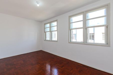 Quarto 1 de apartamento à venda com 2 quartos, 58m² em Medianeira, Porto Alegre