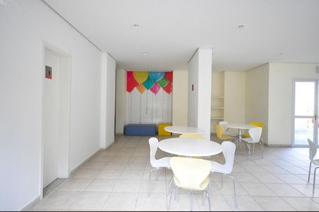 Apartamento à venda com 69m², 3 quartos e 1 vagaÁrea comum