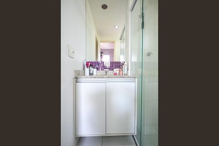 Apartamento à venda com 69m², 3 quartos e 1 vagaBanheiro Suíte