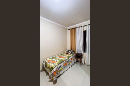 Casa à venda com 250m², 3 quartos e 2 vagas Casa à venda com 250m², 3 quartos e 2 vagasQuarto 2