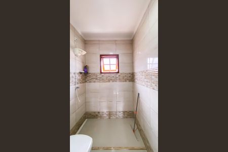 Casa à venda com 250m², 3 quartos e 2 vagas Casa à venda com 250m², 3 quartos e 2 vagasBanheiro da Suíte