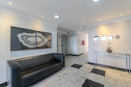 Apartamento à venda com 52m², 2 quartos e 1 vagaHall de entrada
