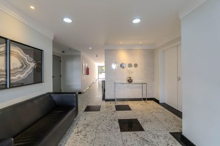 Apartamento à venda com 52m², 2 quartos e 1 vagaHall de entrada