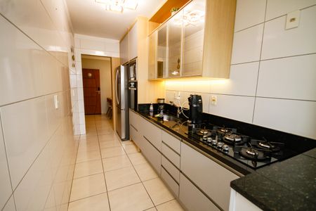 Apartamento para alugar com 86m², 2 quartos e 1 vaga
