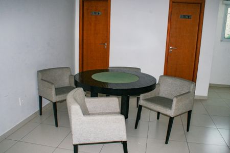 Apartamento para alugar com 86m², 2 quartos e 1 vaga