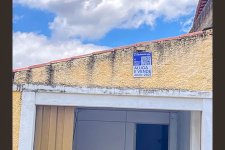 Studio para alugar com 230m², 1 quarto e sem vaga Studio para alugar com 230m², 1 quarto e sem vagainstalação de placa