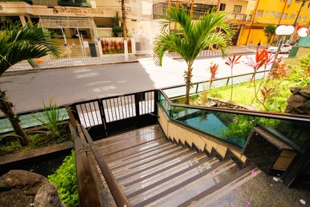 Área comum de apartamento para alugar com 2 quartos, 96m² em Vila Tupi, Praia Grande