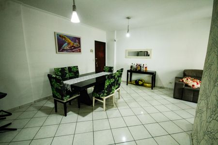 Apartamento para alugar com 96m², 2 quartos e 1 vagaSala