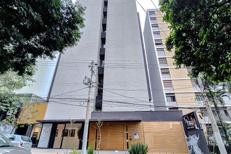 Studio à venda com 43m², 1 quarto e 1 vagaFachada - Plaquinha