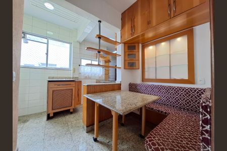 Apartamento para alugar com 90m², 3 quartos e 1 vagaCozinha 