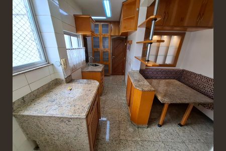 Apartamento para alugar com 90m², 3 quartos e 1 vagaCozinha 