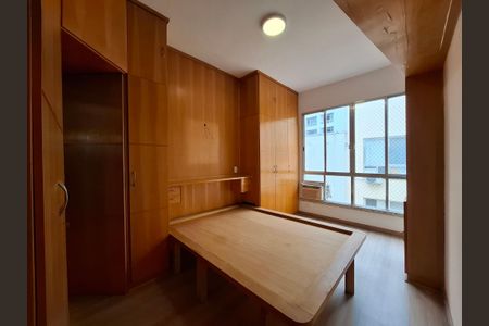 Apartamento para alugar com 90m², 3 quartos e 1 vagaSuíte 