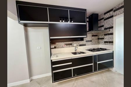 Apartamento para alugar com 90m², 3 quartos e 2 vagas Apartamento para alugar com 90m², 3 quartos e 2 vagasCozinha