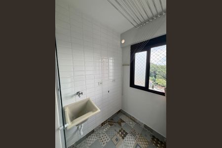 Apartamento para alugar com 90m², 3 quartos e 2 vagas Apartamento para alugar com 90m², 3 quartos e 2 vagasÁrea de serviço