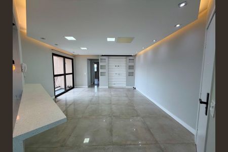 Apartamento para alugar com 90m², 3 quartos e 2 vagas Apartamento para alugar com 90m², 3 quartos e 2 vagasSala