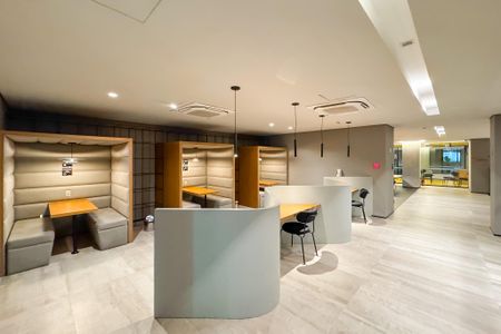 Studio para alugar com 25m², 1 quarto e sem vaga Studio para alugar com 25m², 1 quarto e sem vagaCoworking