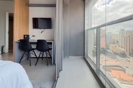 Varanda de kitnet/studio para alugar com 1 quarto, 25m² em Paraíso, São Paulo