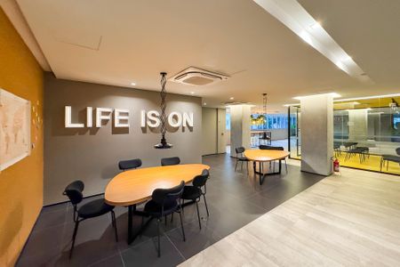 Studio para alugar com 25m², 1 quarto e sem vaga Studio para alugar com 25m², 1 quarto e sem vagaCoworking