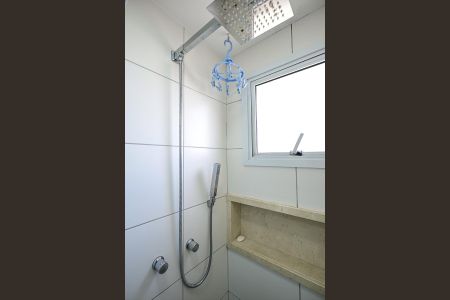 Apartamento para alugar com 48m², 2 quartos e 1 vagaChuveiro do Banheiro