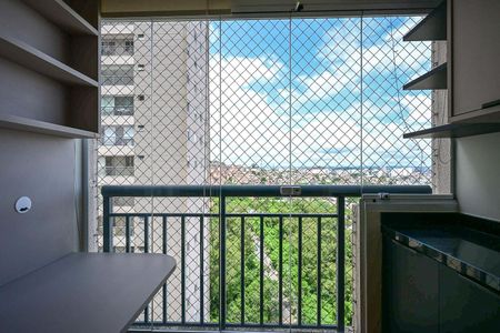 Apartamento para alugar com 48m², 2 quartos e 1 vagaVaranda