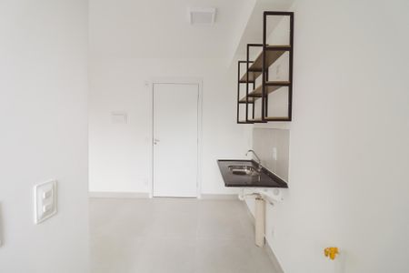 Apartamento para alugar com 39m², 2 quartos e sem vaga Apartamento para alugar com 39m², 2 quartos e sem vagaCozinha e Área de Serviço