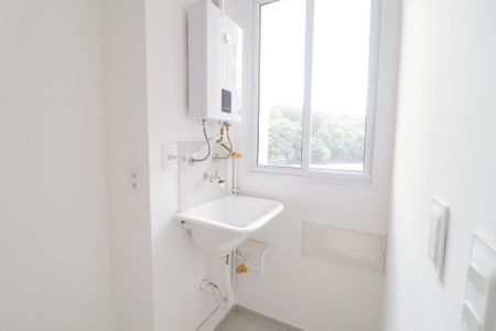 Apartamento para alugar com 39m², 2 quartos e sem vaga Apartamento para alugar com 39m², 2 quartos e sem vagaCozinha e Área de Serviço