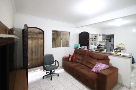 Casa para alugar com 100m², 6 quartos e 2 vagasSala 1 casa 1