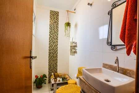 Apartamento à venda com 100m², 2 quartos e 2 vagas Apartamento à venda com 100m², 2 quartos e 2 vagasBanheiro Social