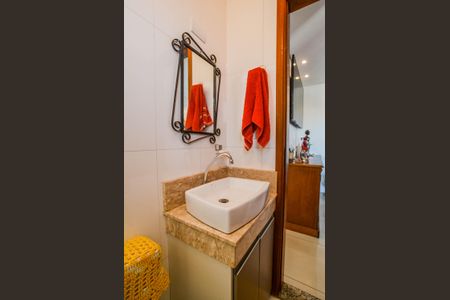 Apartamento à venda com 100m², 2 quartos e 2 vagas Apartamento à venda com 100m², 2 quartos e 2 vagasBanheiro Social