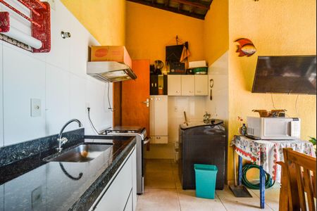 Apartamento à venda com 100m², 2 quartos e 2 vagas Apartamento à venda com 100m², 2 quartos e 2 vagasÁrea de Serviço