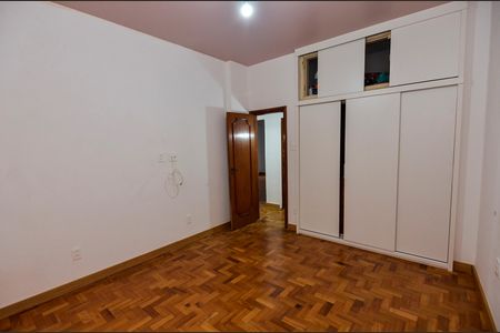 Apartamento à venda com 100m², 2 quartos e 1 vaga Apartamento à venda com 100m², 2 quartos e 1 vagaQuarto 2