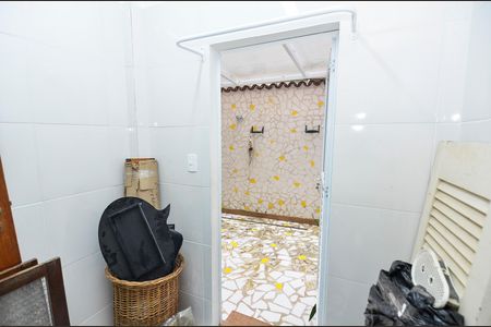Apartamento à venda com 100m², 2 quartos e 1 vaga Apartamento à venda com 100m², 2 quartos e 1 vagaÁrea de Serviço