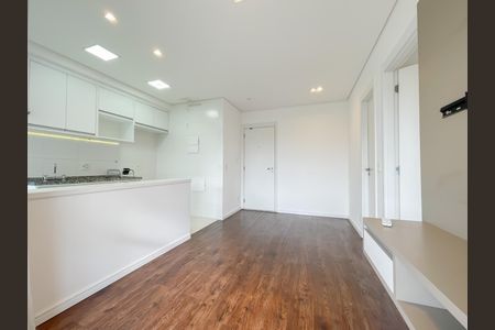 Sala de apartamento para alugar com 1 quarto, 38m² em Centro, Osasco